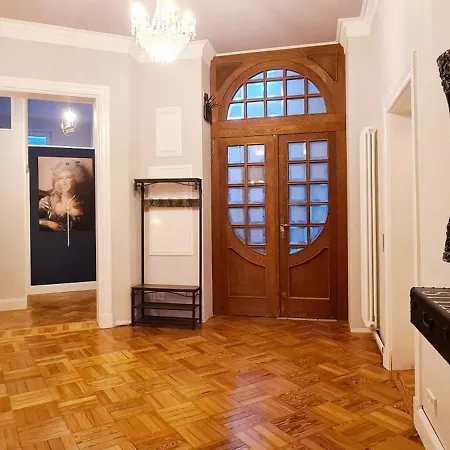 Stadtvilla - 160 Qm Zentrumsnah روستوك