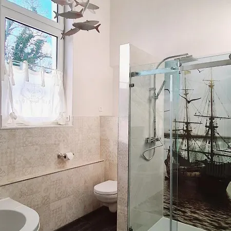 Apartment Stadtvilla - 160 Qm Zentrumsnah Rostock