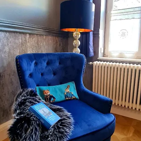 Stadtvilla - 160 Qm Zentrumsnah Lejlighed *